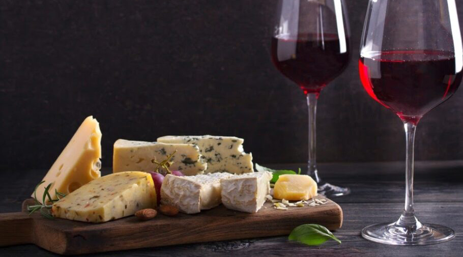 queijos que combinam com vinho